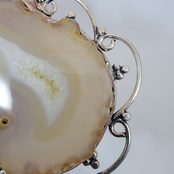 Handmade Sterling Silver Pendant Natural Agate Slice in Organic Stone Setting - Picture 9 of 10